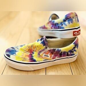 Vans Tie-Dye Slip-On Sneakers, WOMENS SIZE 6, Nice Condition and Cool Colors